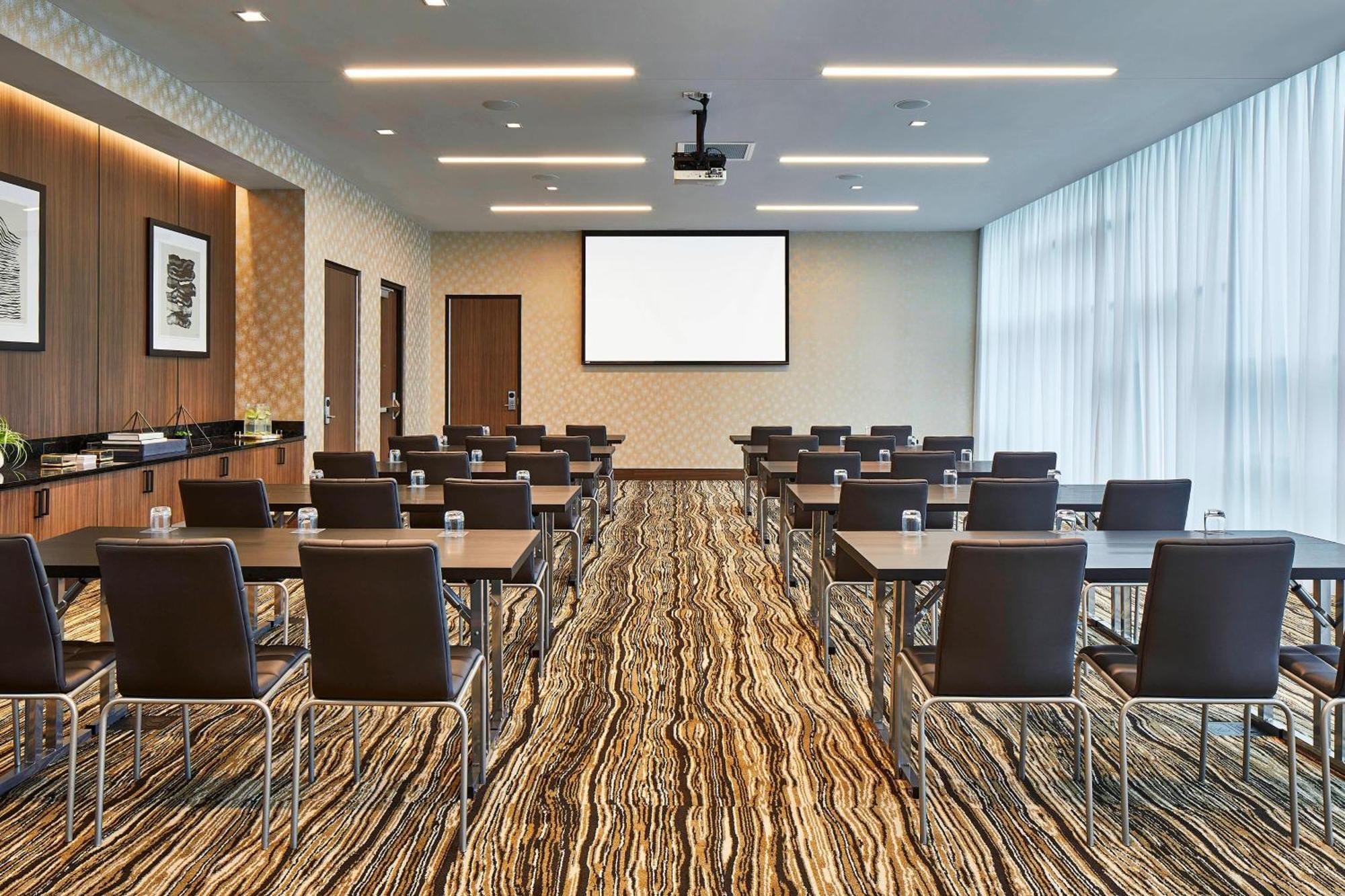 Ac Hotel By Marriott Cleveland Бичвуд Экстерьер фото